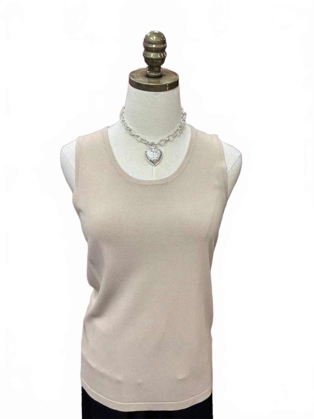 NEW PICADILLY women's well received tank in sand